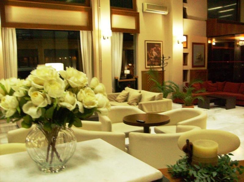 Hotel Pantheon Pírgos Esterno foto