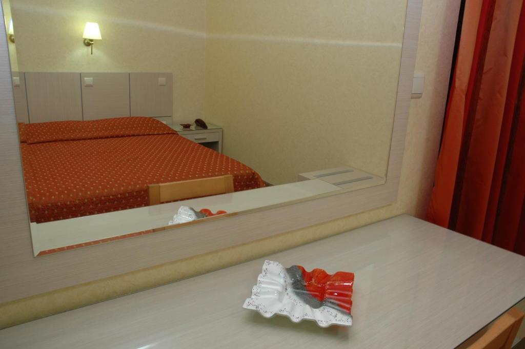 Hotel Pantheon Pírgos Camera foto
